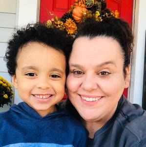 Meet your Posher, Anissa